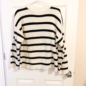 H&M Black and White Striped Sweater - size S